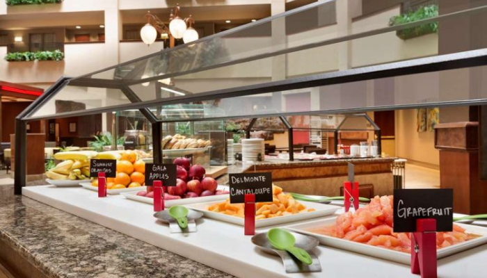 embassy suites breakfast menu